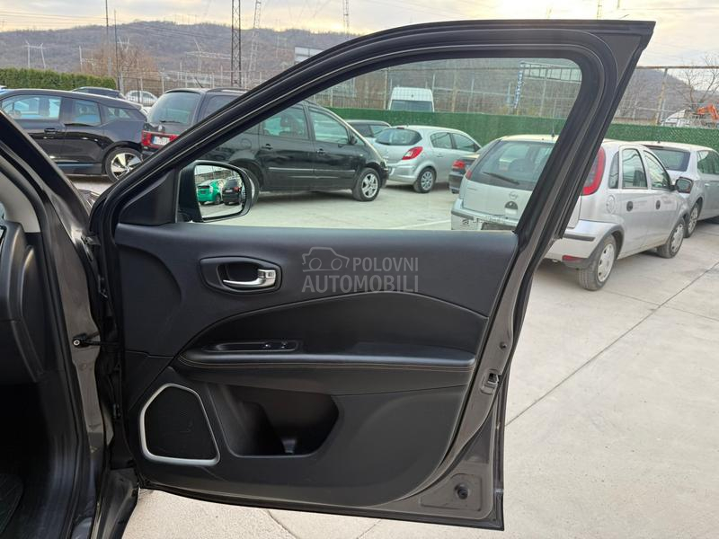 Jeep Compass Limited 4x4