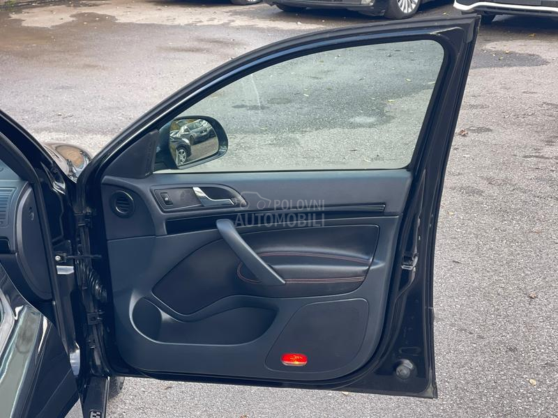 Škoda Octavia W R S DSG