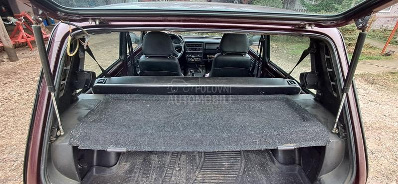 Lada Niva 