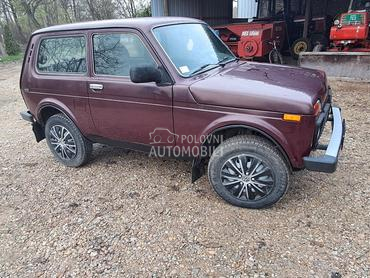 Lada Niva 