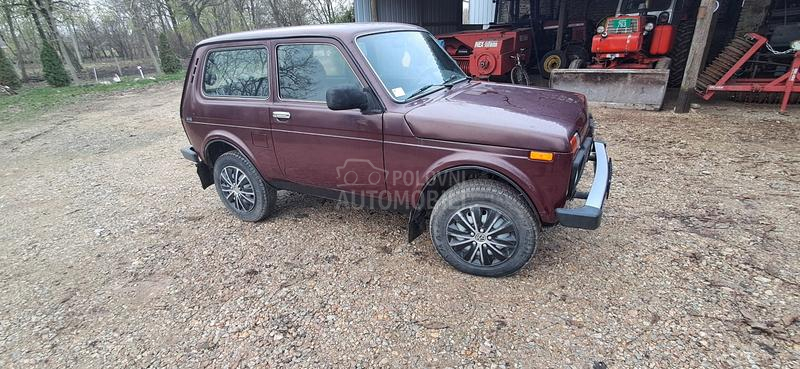 Lada Niva 
