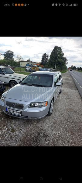 Volvo V70 D5
