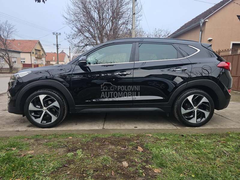 Hyundai Tucson 2.0 4WD VERTEX CH