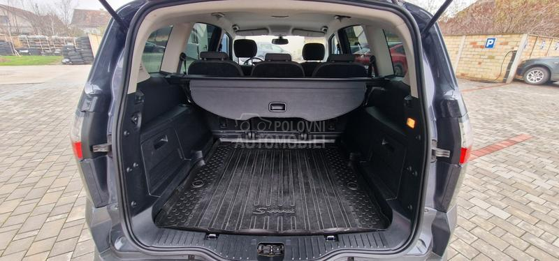 Ford S-Max 2.0tdci Titanium