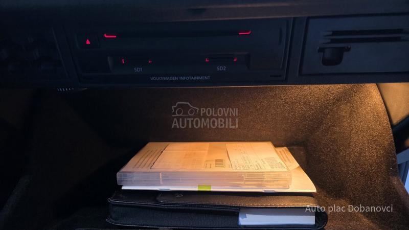 Volkswagen Golf 7 1.6 TDI HIGH-LINE