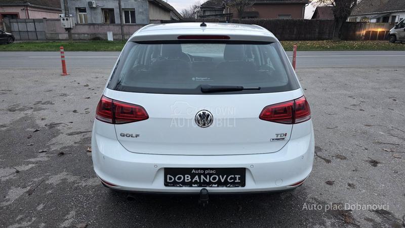 Volkswagen Golf 7 1.6 TDI HIGH-LINE