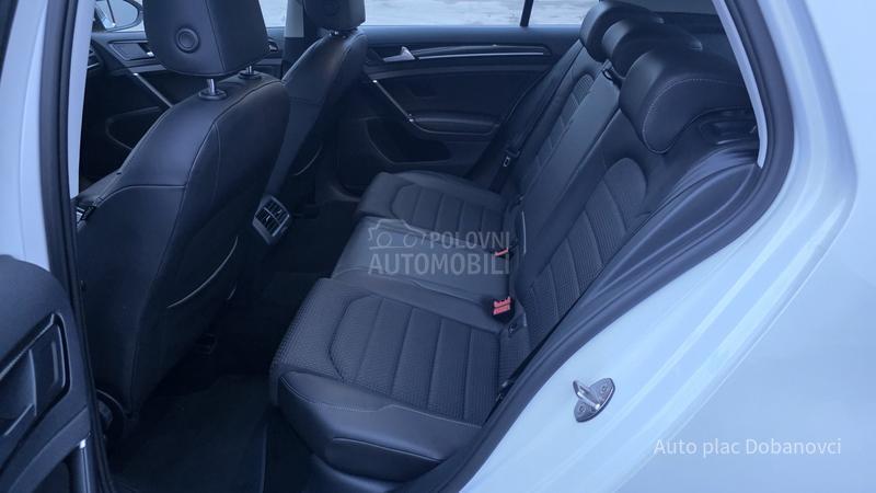 Volkswagen Golf 7 1.6 TDI HIGH-LINE