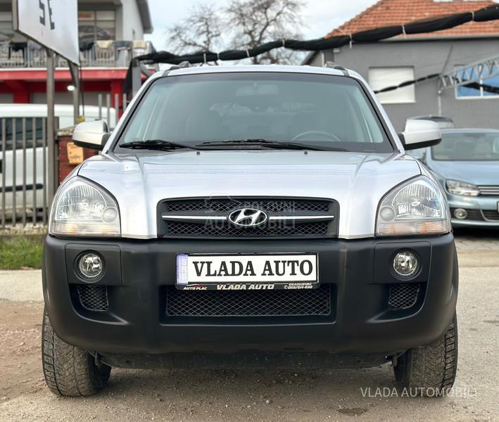 Hyundai Tucson 2.0CRDI MALO KILOMET