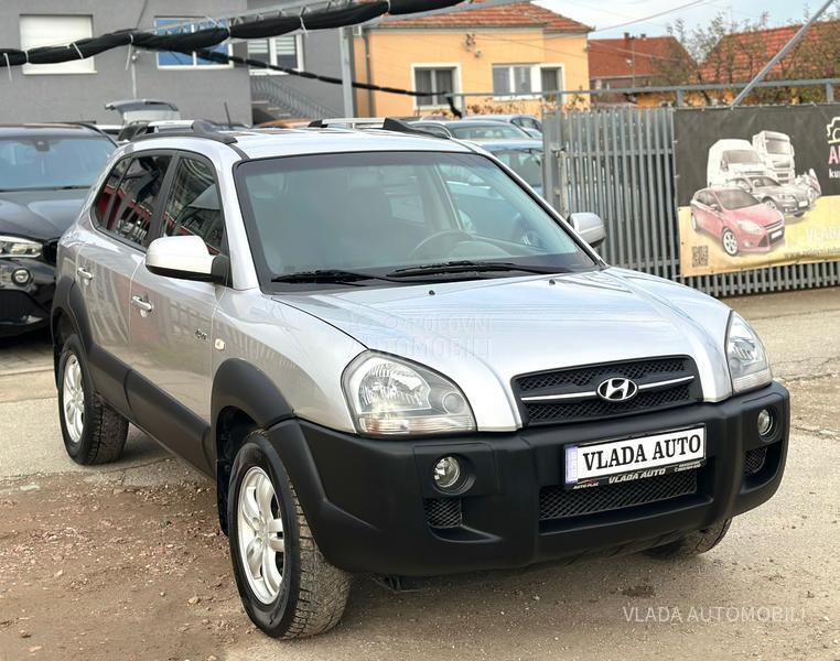 Hyundai Tucson 2.0CRDI MALO KILOMET