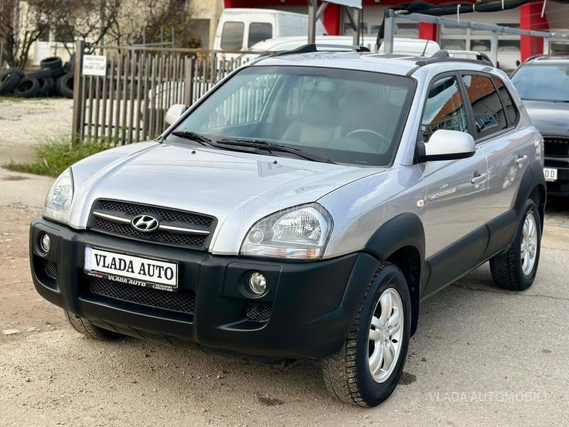 Hyundai Tucson 2.0CRDI MALO KILOMET