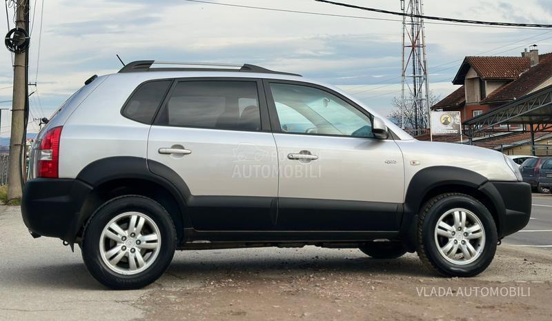 Hyundai Tucson 2.0CRDI MALO KILOMET