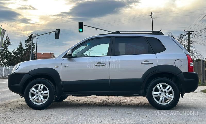 Hyundai Tucson 2.0CRDI MALO KILOMET