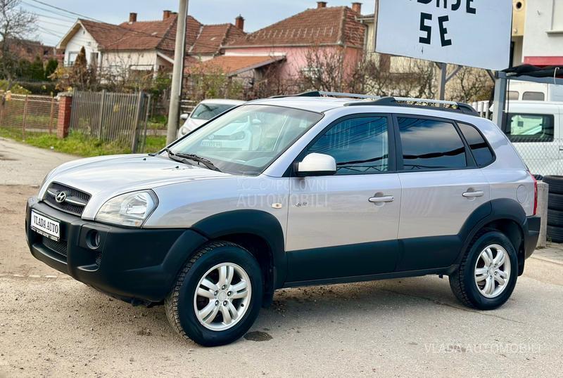 Hyundai Tucson 2.0CRDI MALO KILOMET