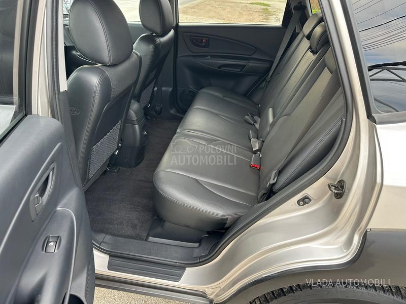 Hyundai Tucson 2.0CRDI MALO KILOMET