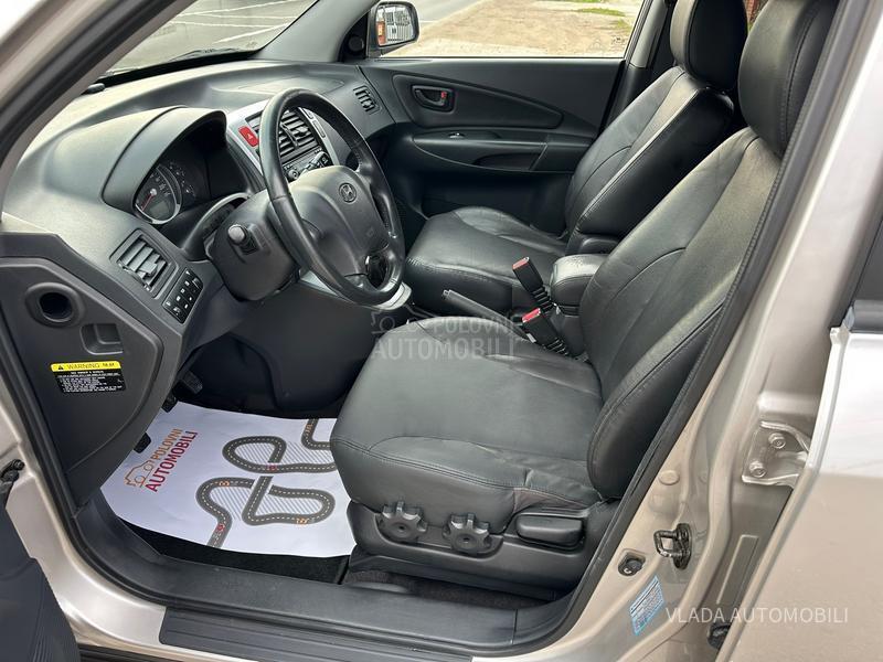 Hyundai Tucson 2.0CRDI MALO KILOMET