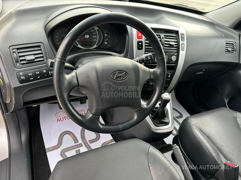 Hyundai Tucson 2.0CRDI MALO KILOMET