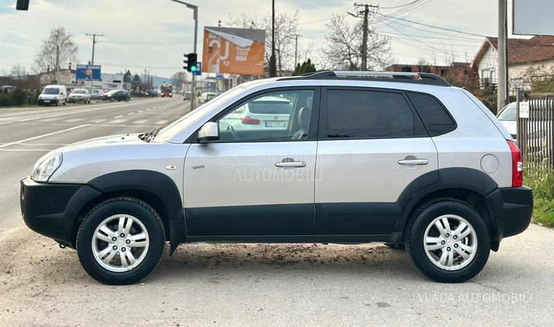 Hyundai Tucson 2.0CRDI MALO KILOMET