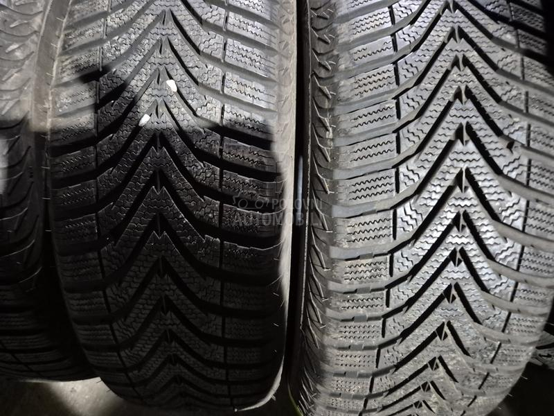 Vredestein 205/65 R15 Zimska