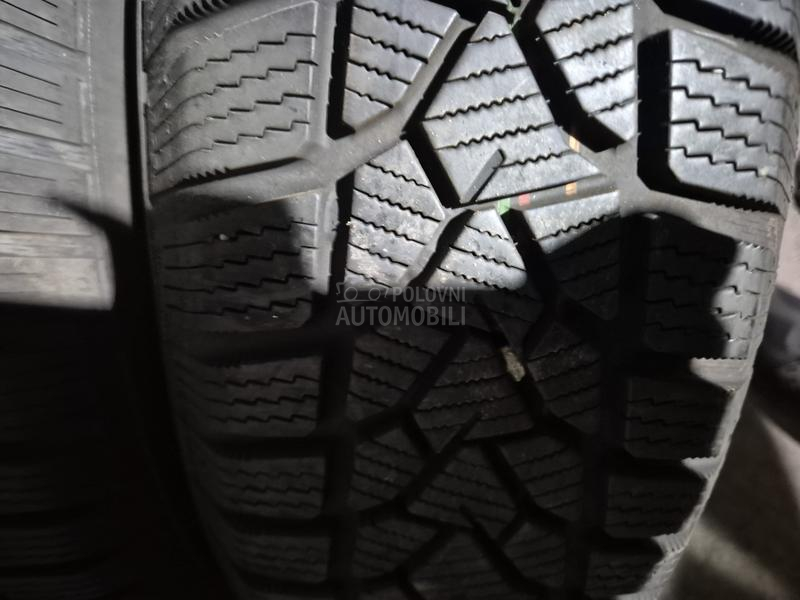 Uniroyal 175/80 R14 Zimska