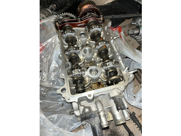 glava motora za Toyota Yaris