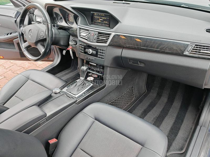 Mercedes Benz E 220 CDi 170ps/AVANTGARDE