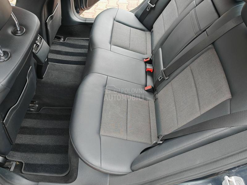 Mercedes Benz E 220 CDi 170ps/AVANTGARDE