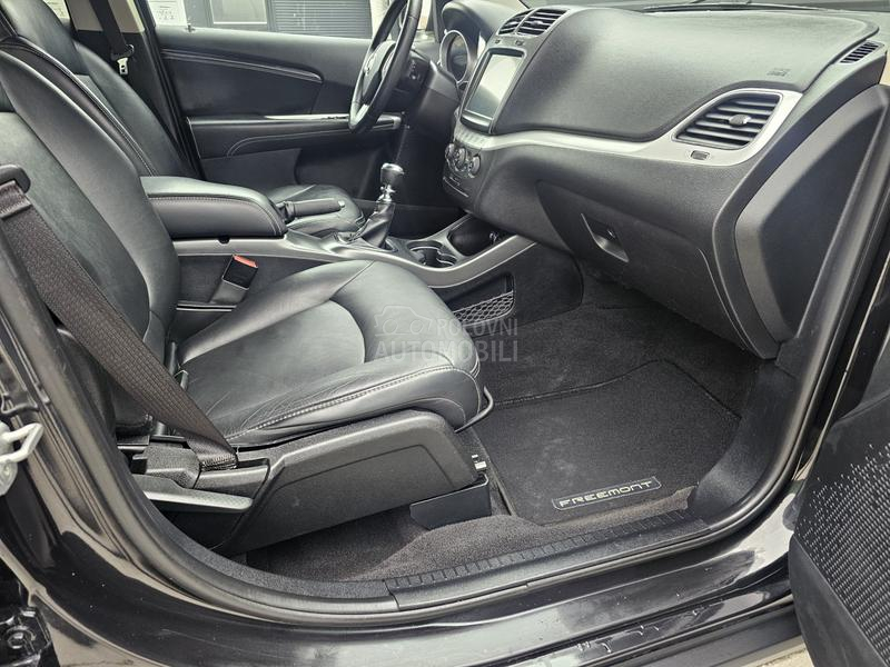 Fiat Freemont 2.0  7 sed