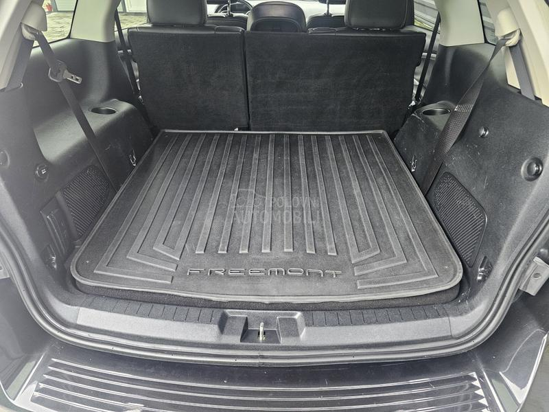 Fiat Freemont 2.0  7 sed