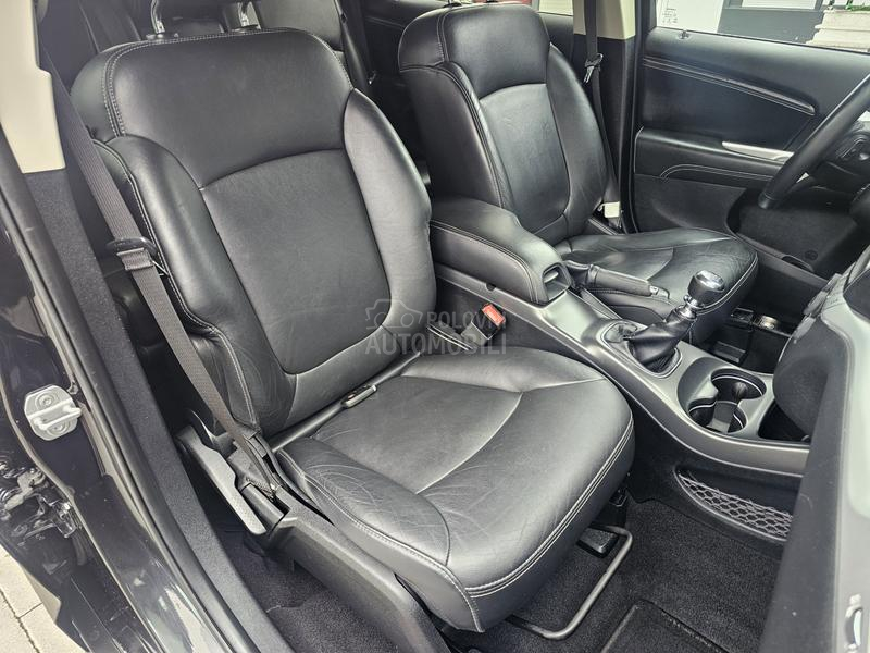 Fiat Freemont 2.0  7 sed