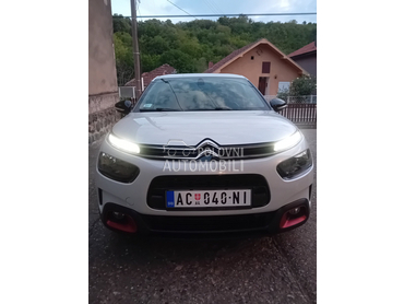 Citroen C4 Cactus 1.2 76200K.M.