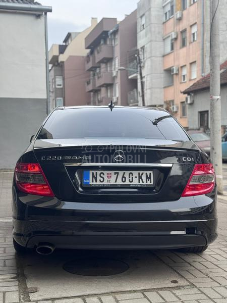 Mercedes Benz C 220 