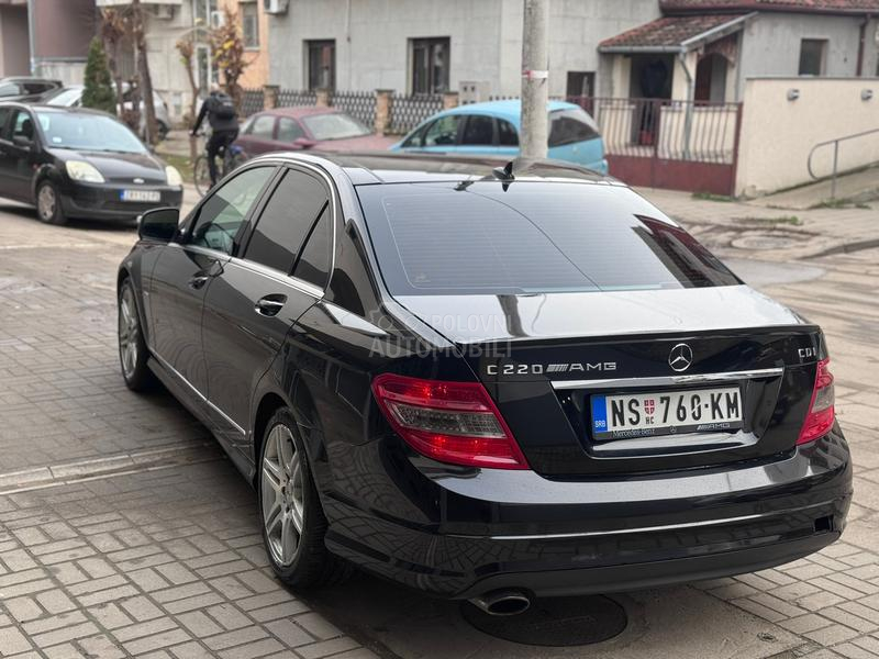 Mercedes Benz C 220 