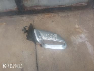 Desni retrovizor za Audi Q5 od 2009. do 2015. god.