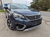 Peugeot 5008 1.2