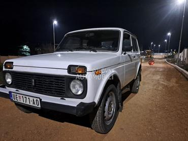 Lada Niva 1,7i servo tng