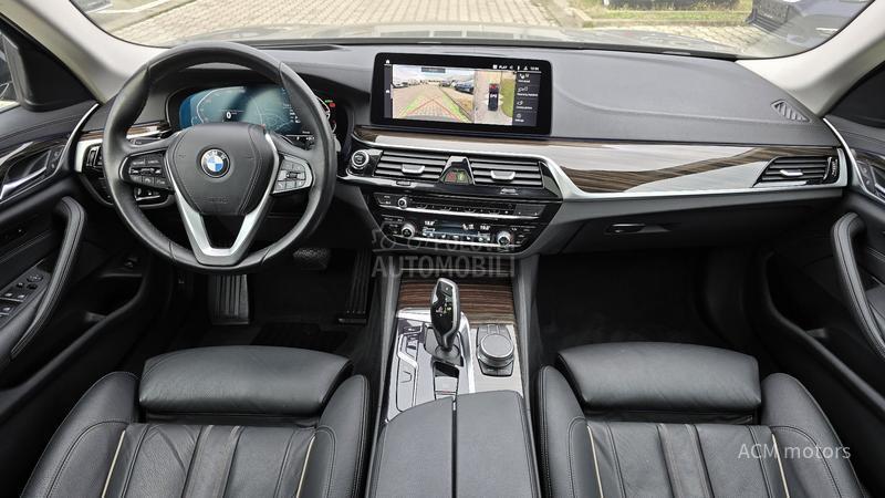 BMW 520 Xdrive Luxury Line