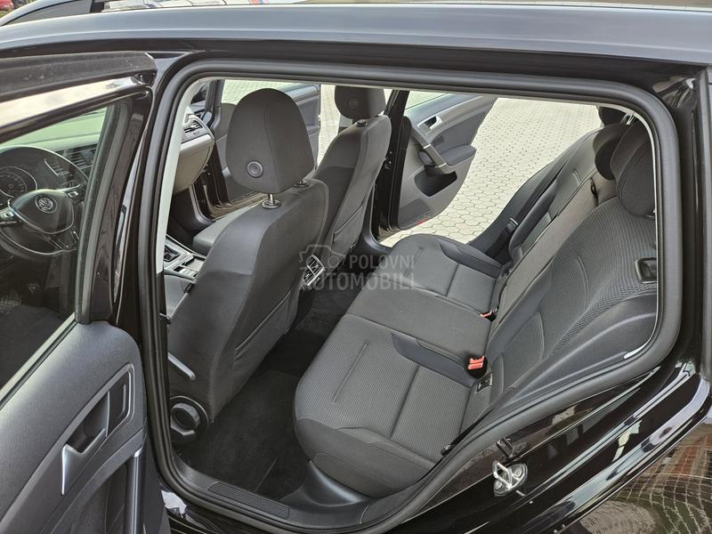 Volkswagen Golf 7 L E D 7 . 5