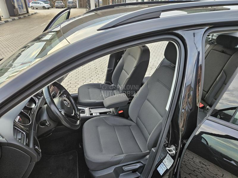 Volkswagen Golf 7 L E D 7 . 5