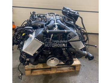 Motor menjac s63b44b za BMW M5, M6, M8 ...