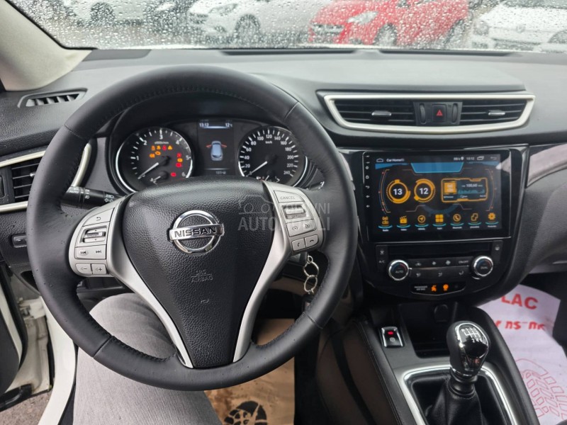 Nissan Qashqai DCI  LED/NAV