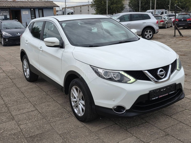 Nissan Qashqai DCI  LED/NAV