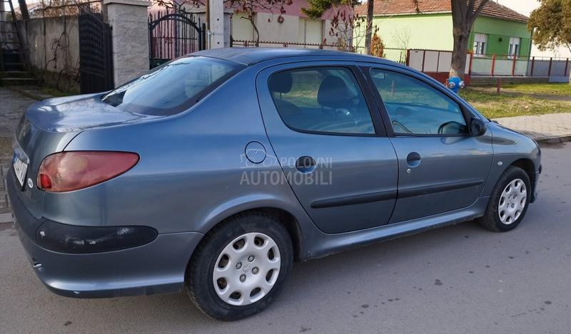 Peugeot 206 