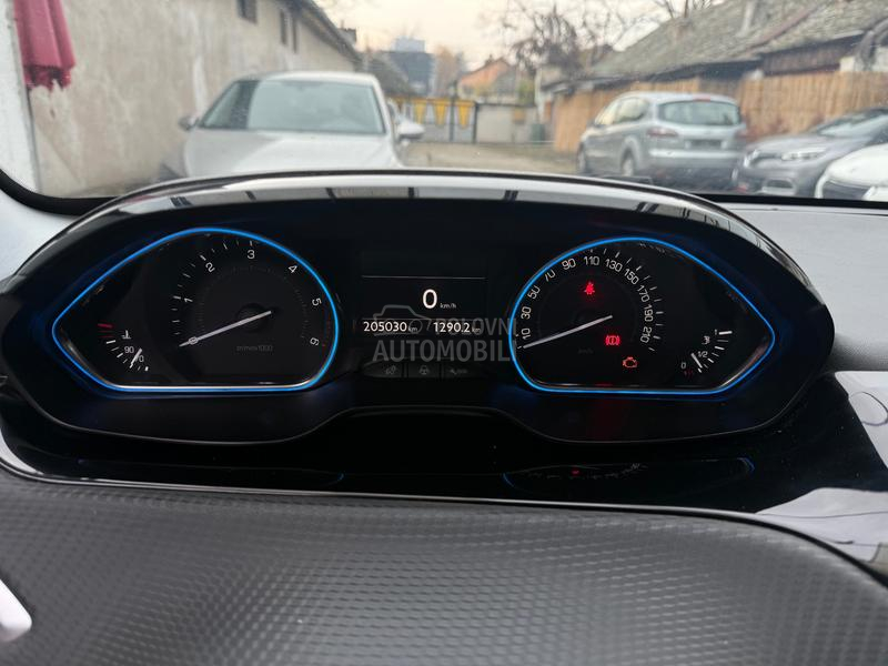 Peugeot 2008 COMPASS EDITION