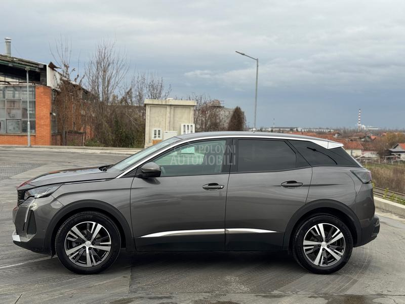 Peugeot 3008 PureTech ALLURE