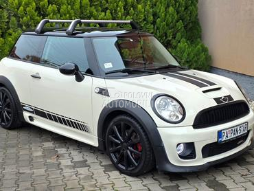 MINI John Cooper Works 