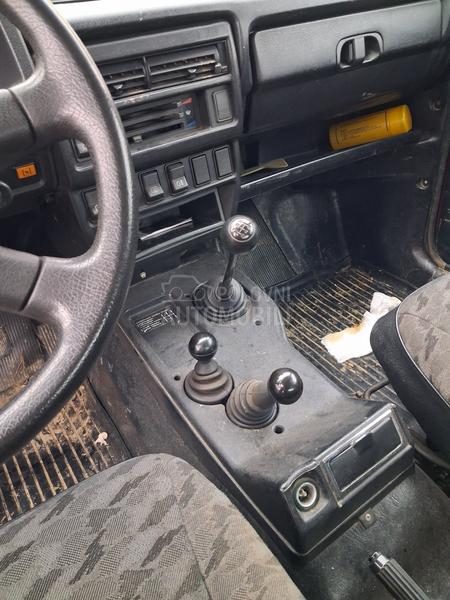 Lada Niva 1,7i 4x4 rezervi