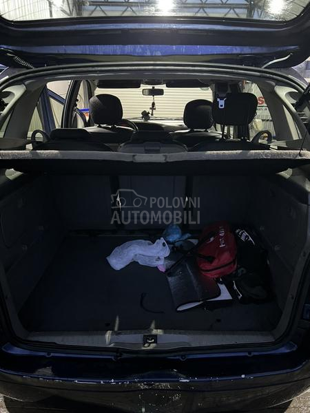 Renault Scenic 1.9 DCI