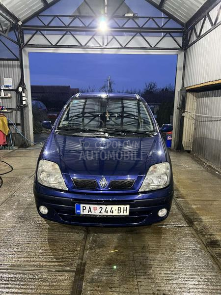 Renault Scenic 1.9 DCI
