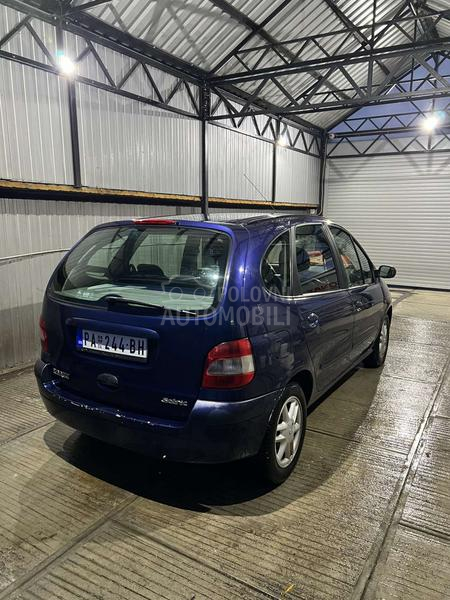 Renault Scenic 1.9 DCI