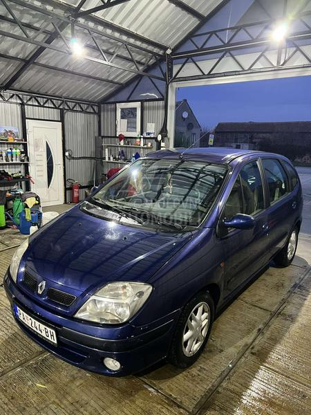 Renault Scenic 1.9 DCI